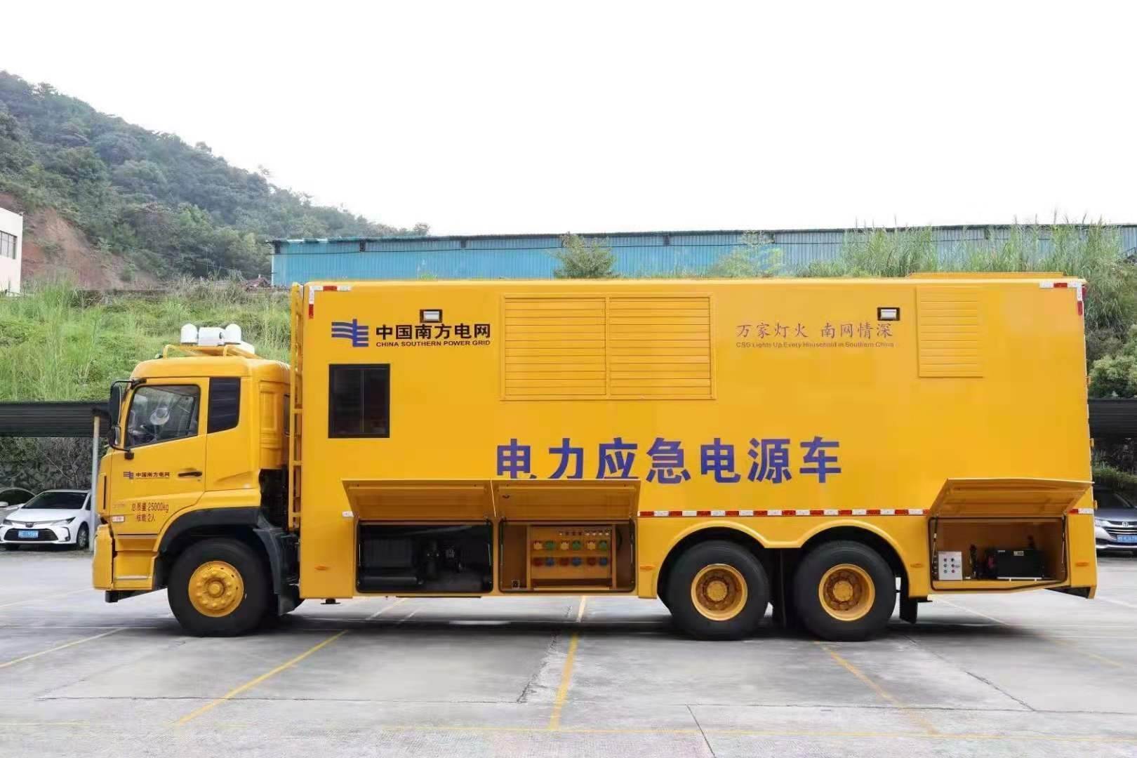 伊春安康大型柴油发电机发电车UPS电源出租租赁